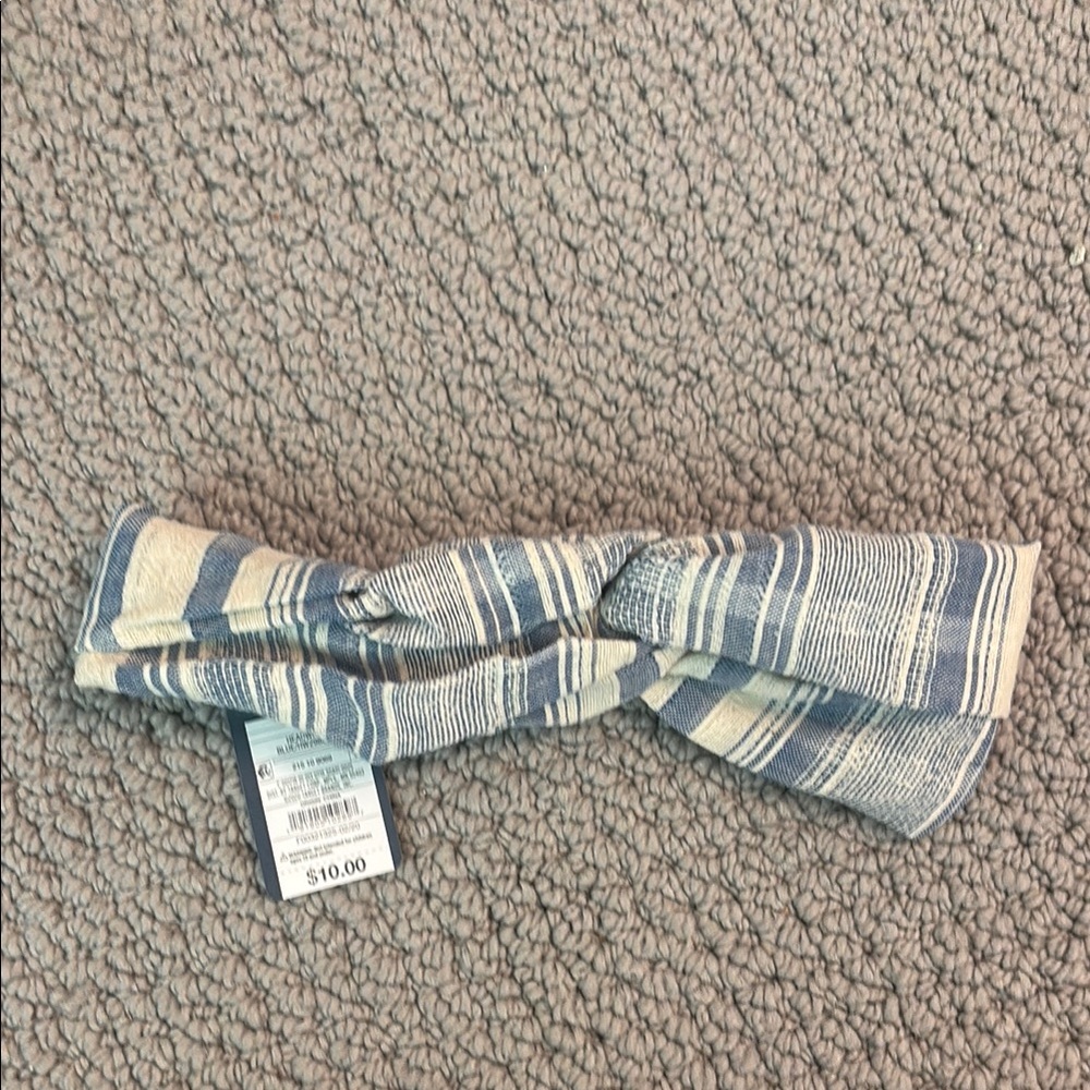 Universal Thread Blue and Cream Striped Headband